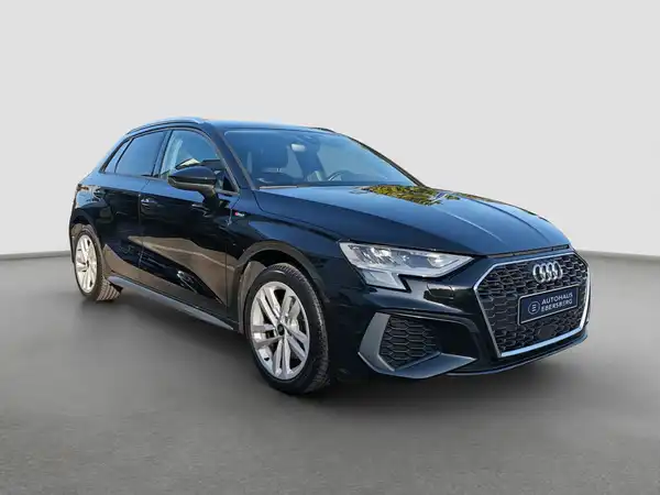 AUDI A3 SPORTBACK (4/16)