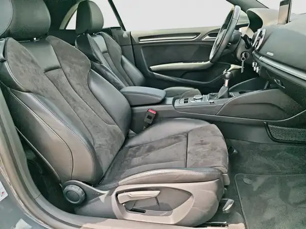 AUDI A3 CABRIOLET (14/16)