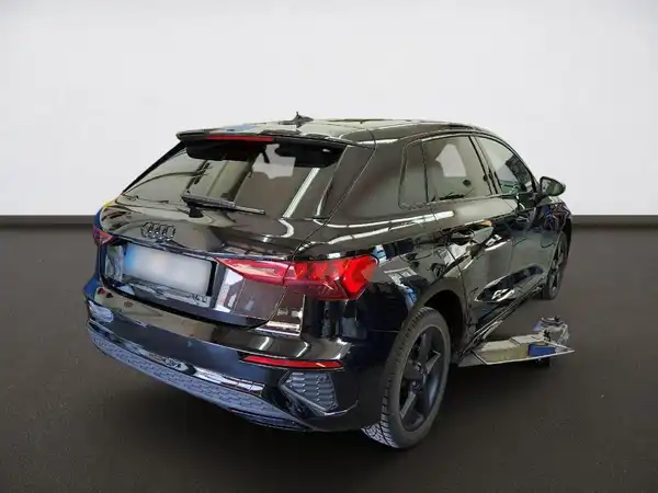 AUDI A3 SPORTBACK (3/3)