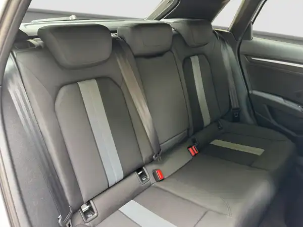 AUDI A3 SPORTBACK (15/16)