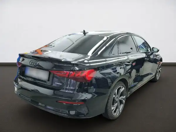 AUDI A3 LIMOUSINE (3/5)