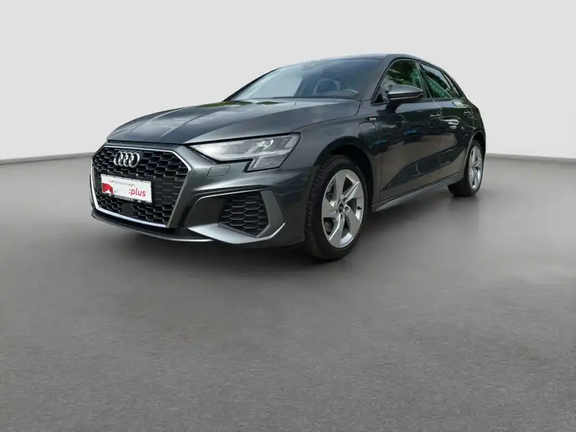 AUDI A3 SPORTBACK (1/17)