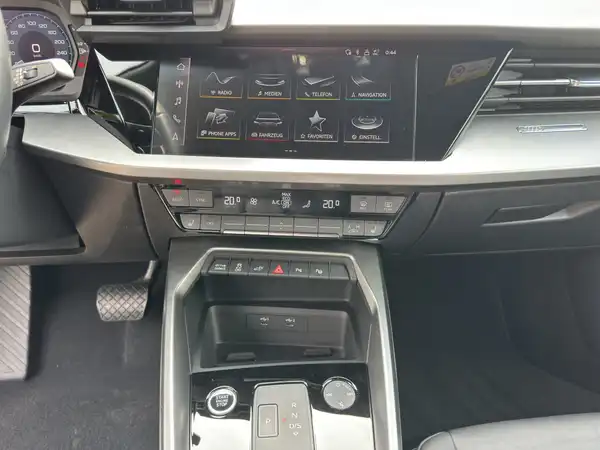 AUDI A3 SPORTBACK (12/17)