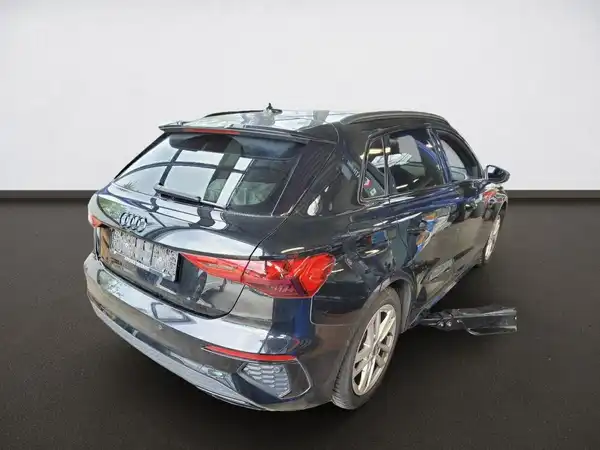 AUDI A3 SPORTBACK (3/3)