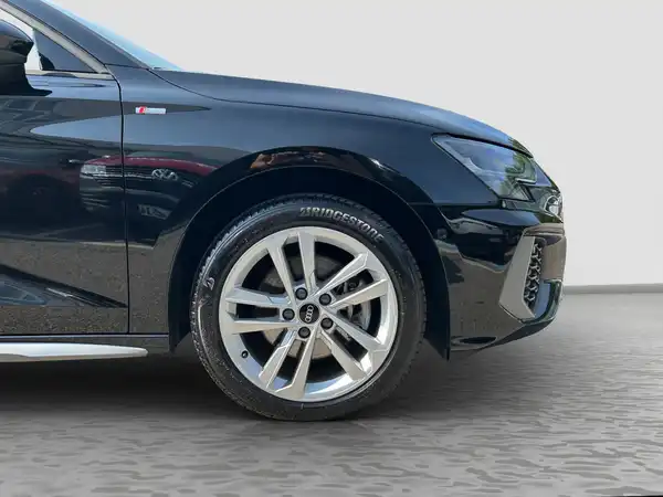 AUDI A3 SPORTBACK (16/16)