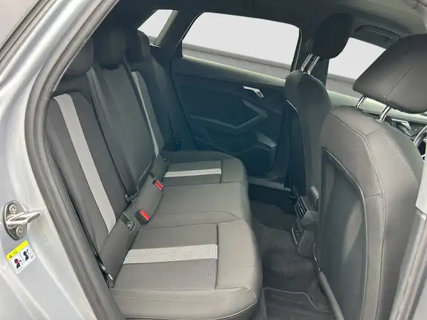 AUDI A3 SPORTBACK (15/16)
