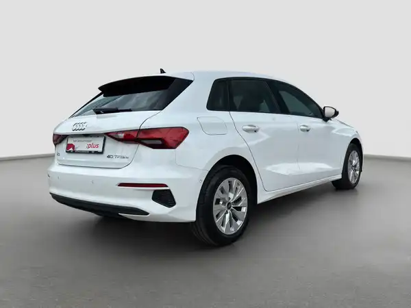 AUDI A3 SPORTBACK (5/17)