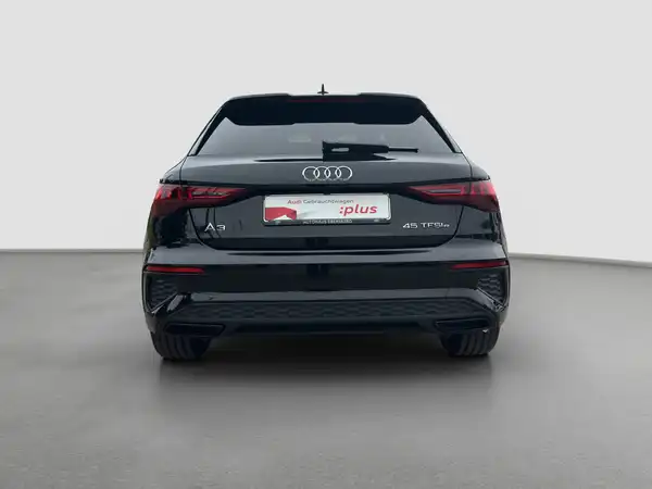 AUDI A3 SPORTBACK (6/16)