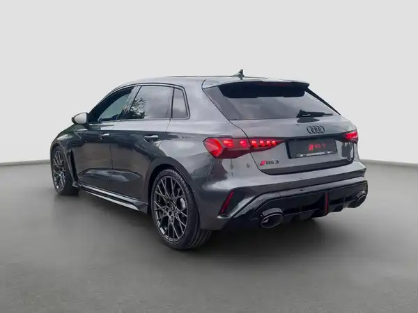 AUDI RS3 SPORTBACK (7/16)