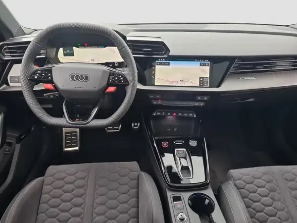 AUDI RS3 SPORTBACK (10/16)