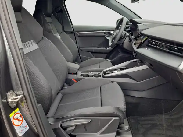 AUDI A3 SPORTBACK (14/16)