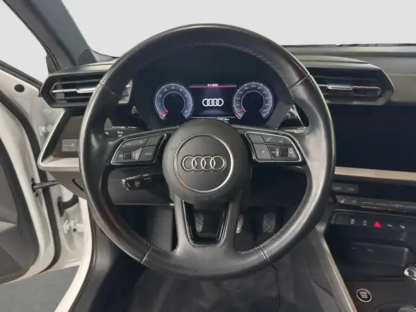 AUDI A3 SPORTBACK (11/16)