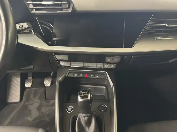 AUDI A3 SPORTBACK (12/16)