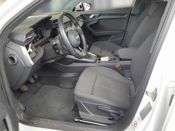 AUDI A3 SPORTBACK (6/7)