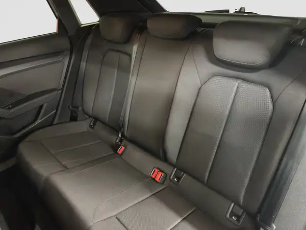 AUDI A3 SPORTBACK (9/16)
