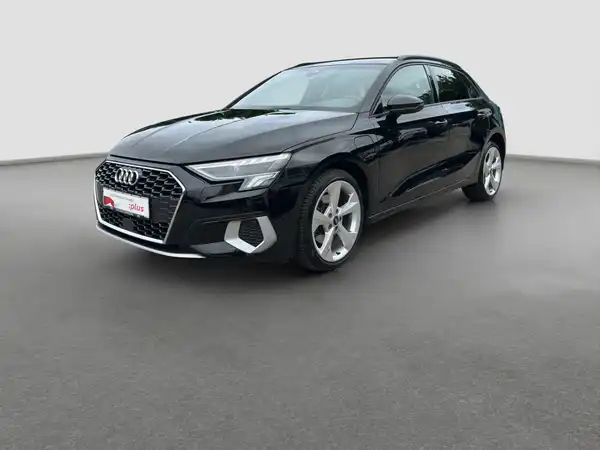 AUDI A3 SPORTBACK (1/10)