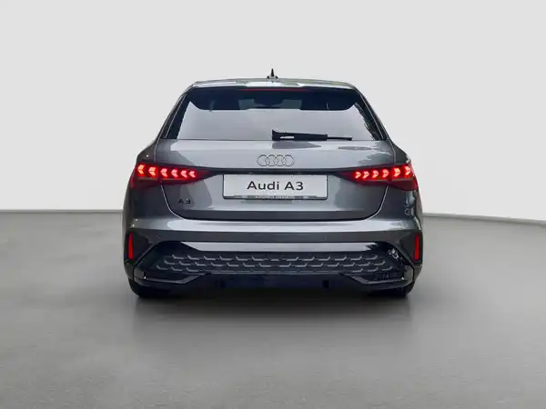AUDI A3 SPORTBACK (6/16)
