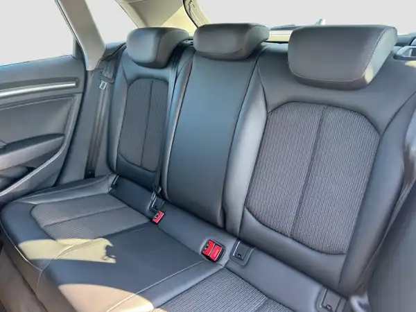 AUDI A3 SPORTBACK (9/16)