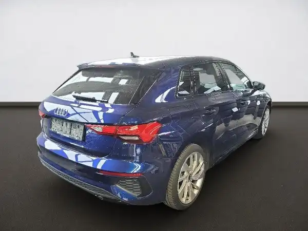 AUDI A3 SPORTBACK (3/4)
