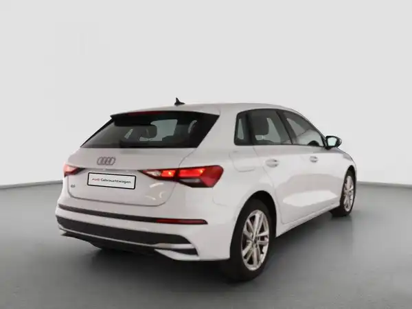AUDI A3 SPORTBACK (3/4)