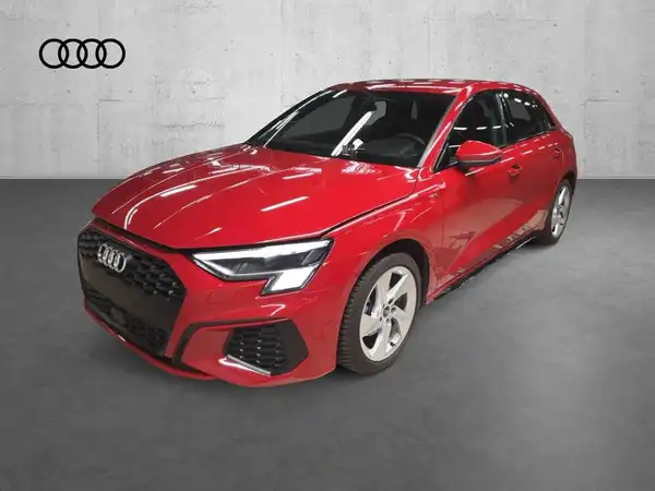AUDI A3 SPORTBACK (1/4)