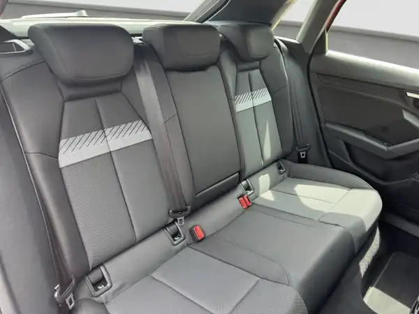 AUDI A3 SPORTBACK (15/16)