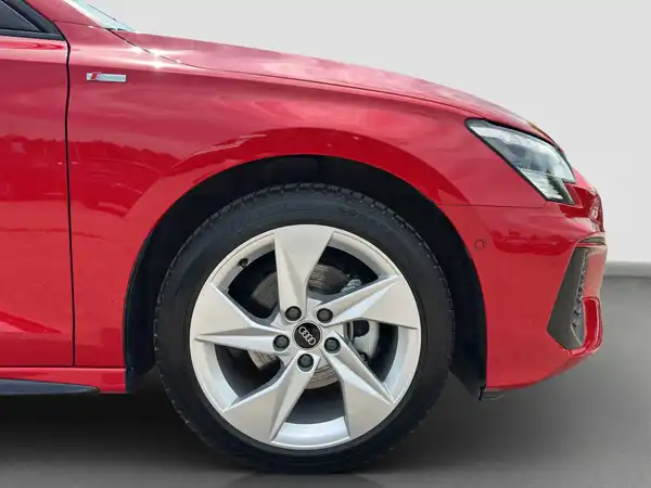 AUDI A3 SPORTBACK (16/16)