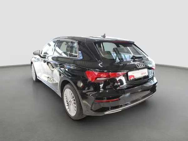 AUDI A3 SPORTBACK (6/12)