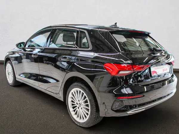 AUDI A3 SPORTBACK (7/15)