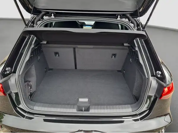 AUDI A3 SPORTBACK (13/16)