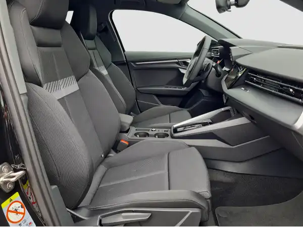 AUDI A3 SPORTBACK (14/16)