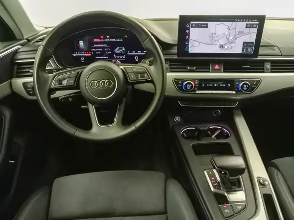 AUDI A4 AVANT (12/19)