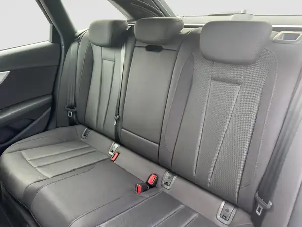 AUDI A4 AVANT (9/16)