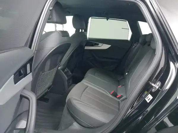 AUDI A4 AVANT (11/20)