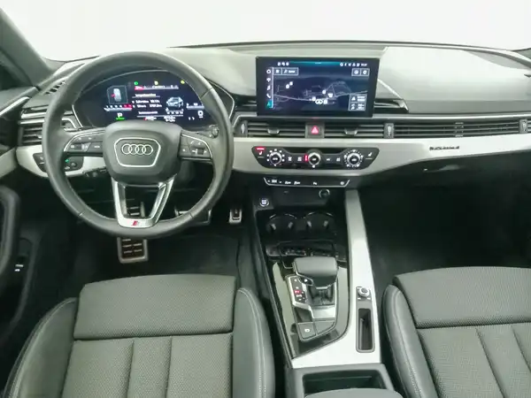AUDI A4 AVANT (12/20)