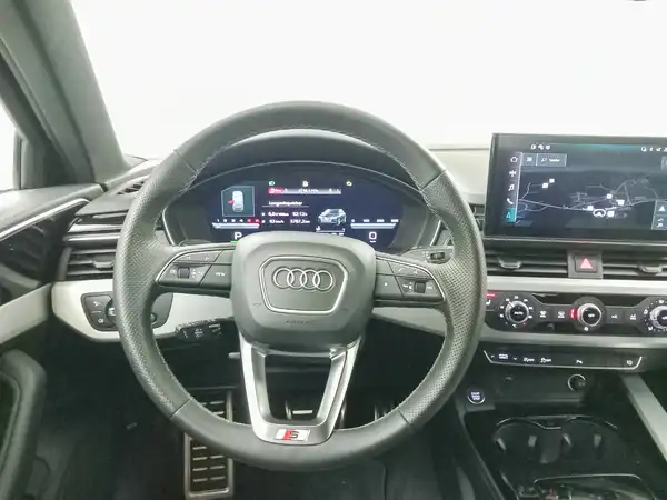 AUDI A4 AVANT (14/20)