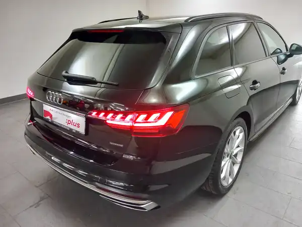 AUDI A4 AVANT (19/20)