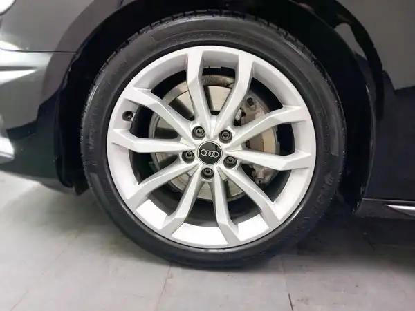 AUDI A4 AVANT (20/20)