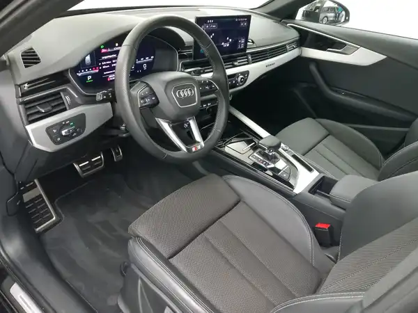AUDI A4 AVANT (8/20)