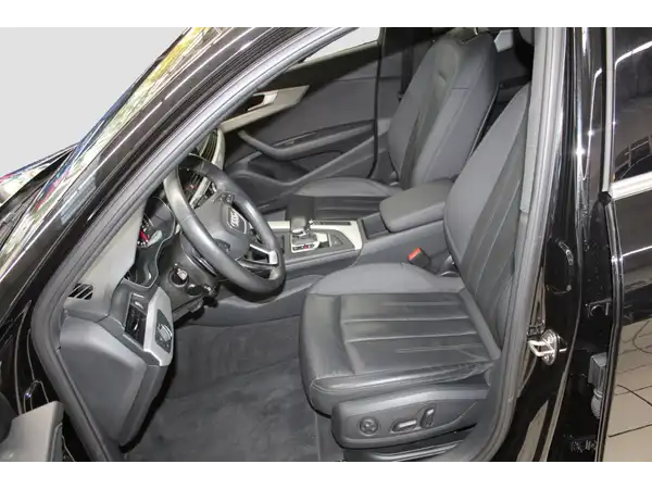 AUDI A4 AVANT (8/13)