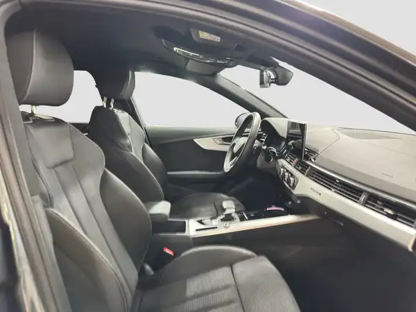 AUDI A4 LIMOUSINE (14/16)