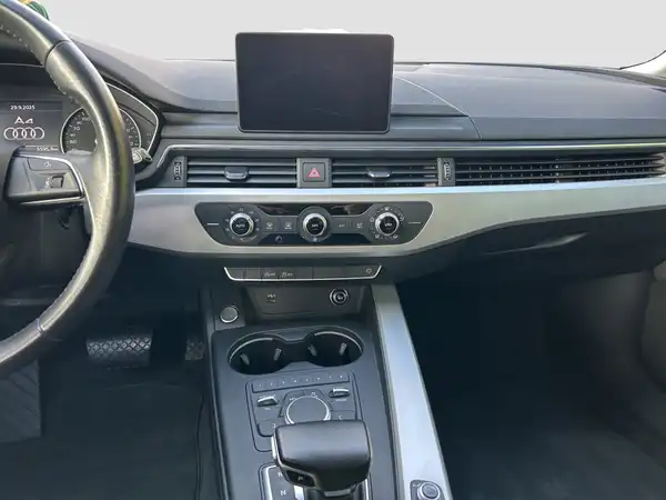 AUDI A4 AVANT (12/16)