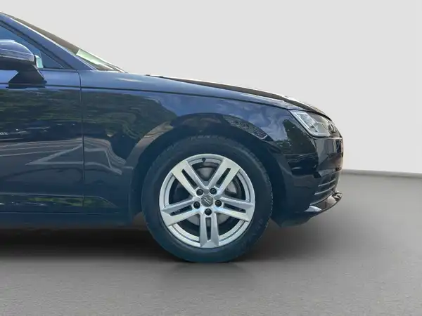 AUDI A4 AVANT (16/16)