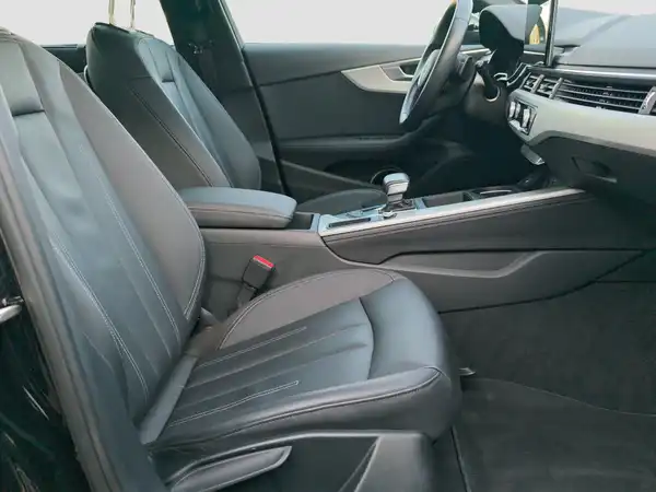 AUDI A4 AVANT (14/16)