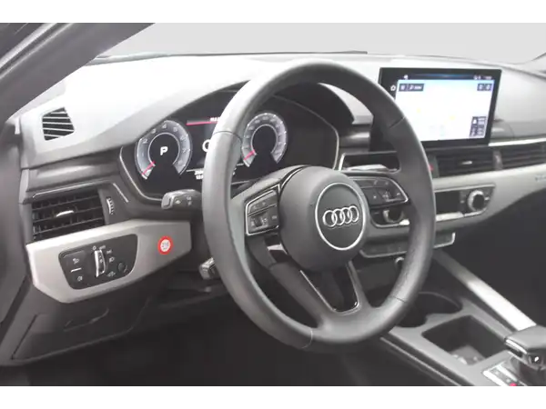 AUDI A4 LIMOUSINE (11/16)