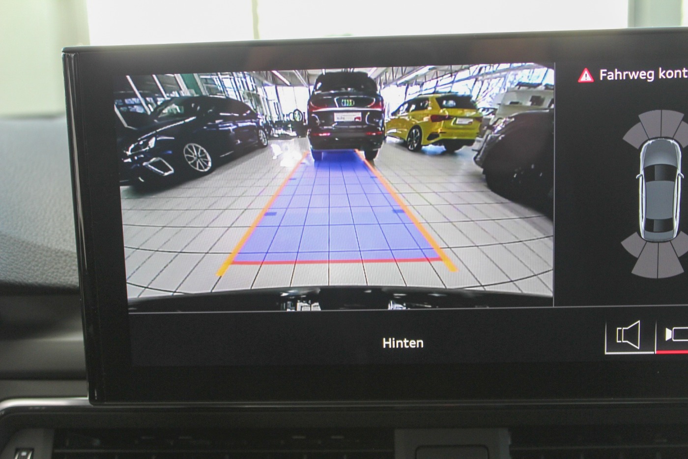 AUDI A4 LIMOUSINE (15/16)