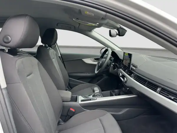 AUDI A4 AVANT (14/16)
