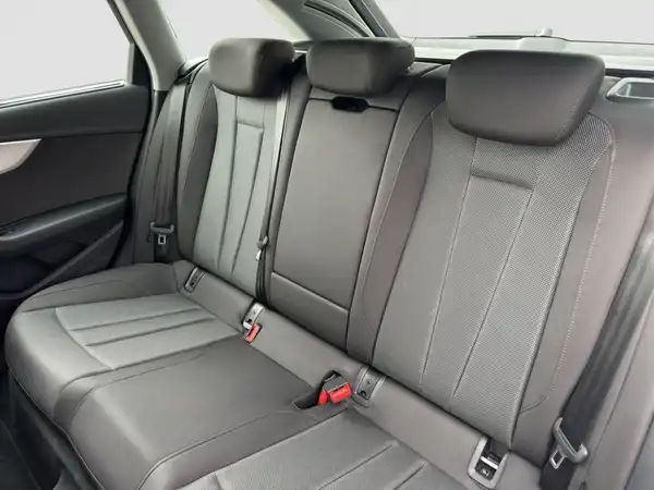 AUDI A4 AVANT (9/16)