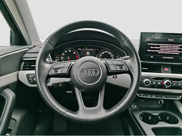 AUDI A4 LIMOUSINE (11/16)