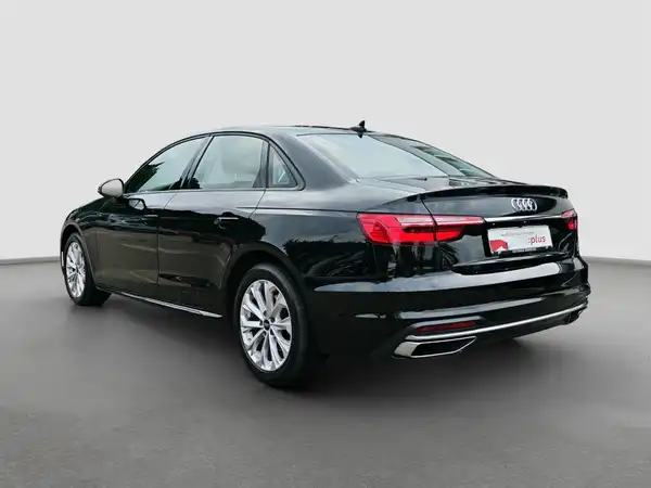 AUDI A4 LIMOUSINE (7/16)